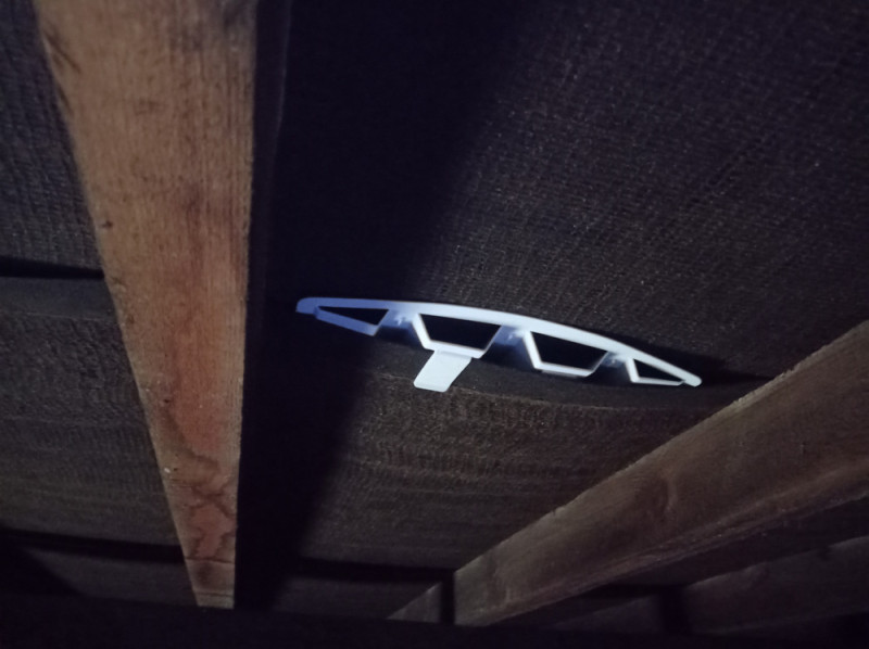 Photo of a felt lap vent